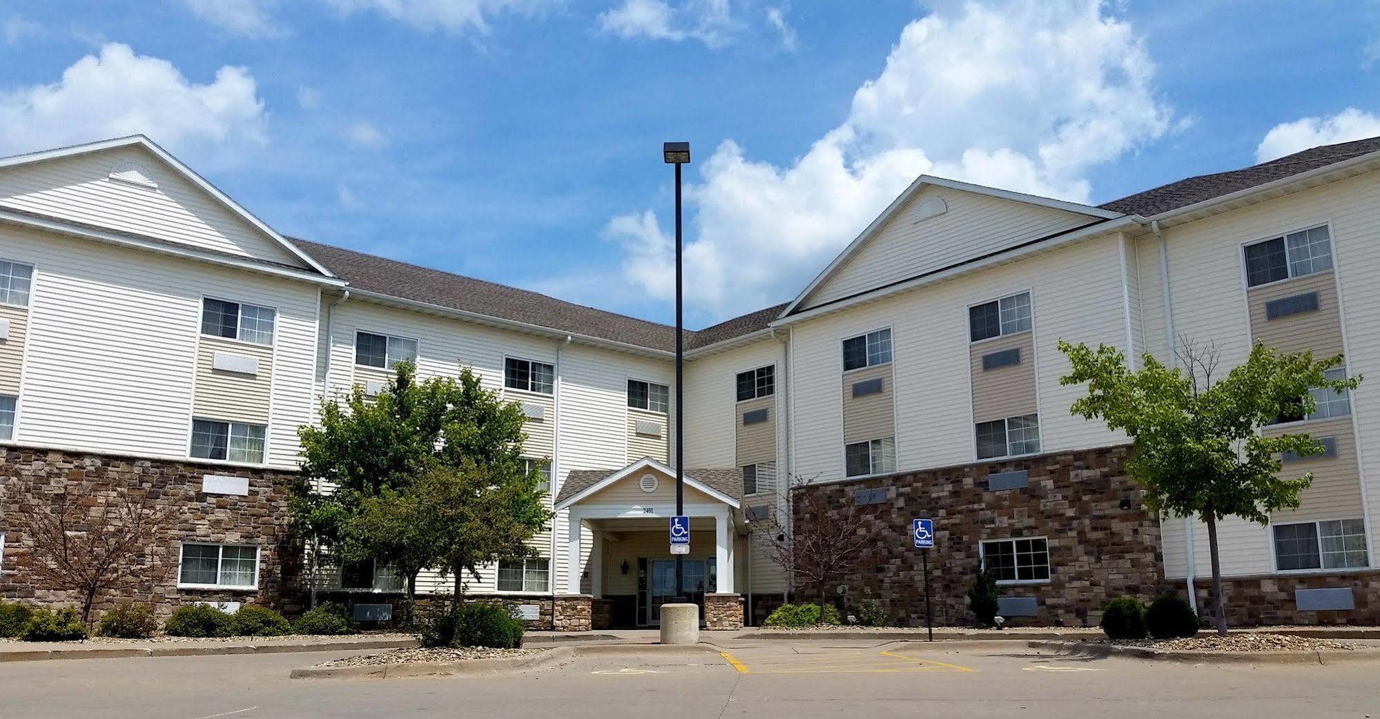 Mainstay Suites Coralville - Iowa City Exterior photo